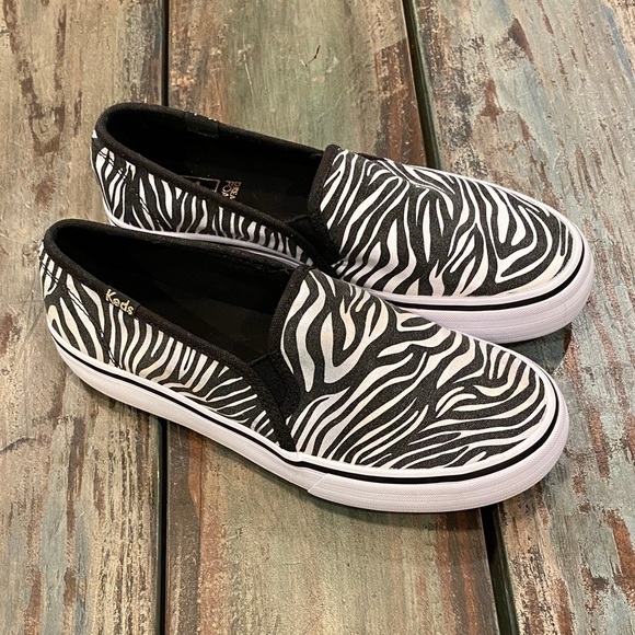 Keds Double Decker Zebra Canvas Slip On Shoes Womens Size 5 Dream Foam Sneakers - Picture 1 of 10